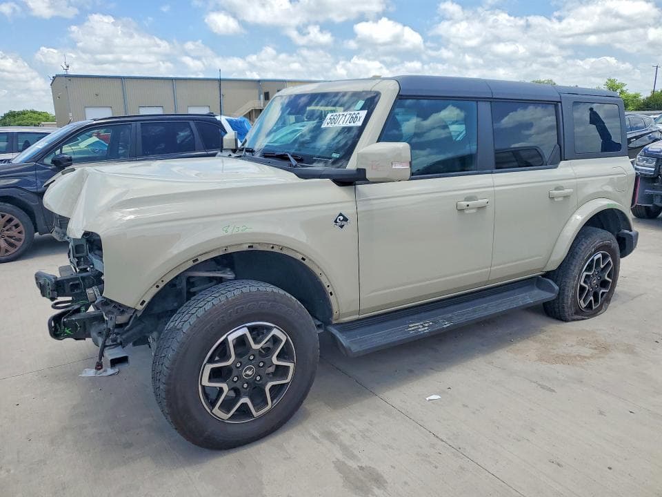 2025 Ford Bronco Outer Banks