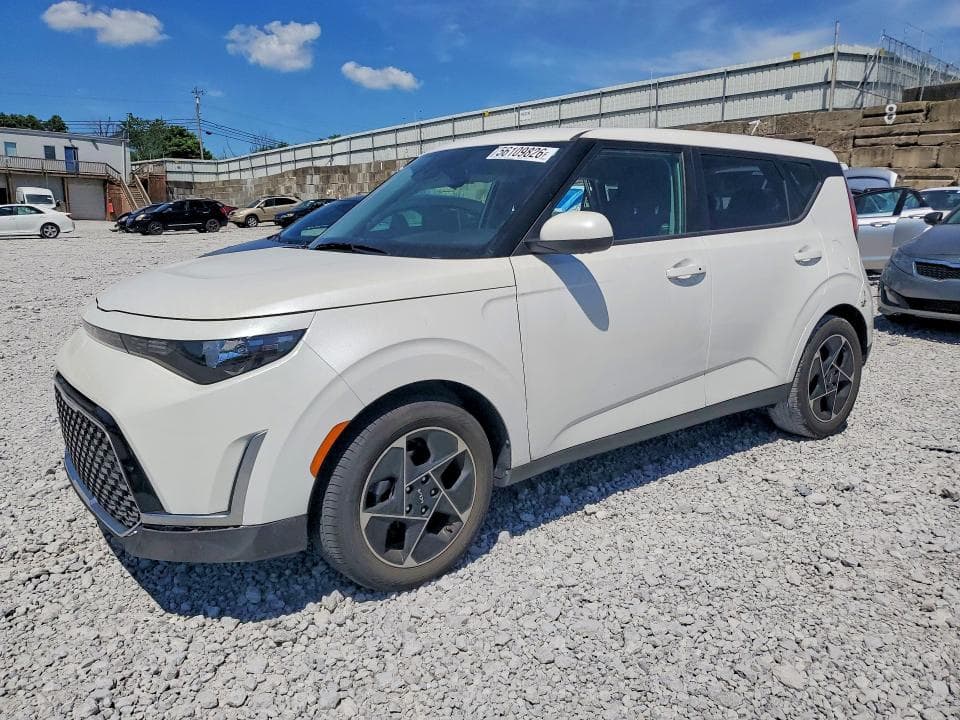 2023 KIA Soul EX