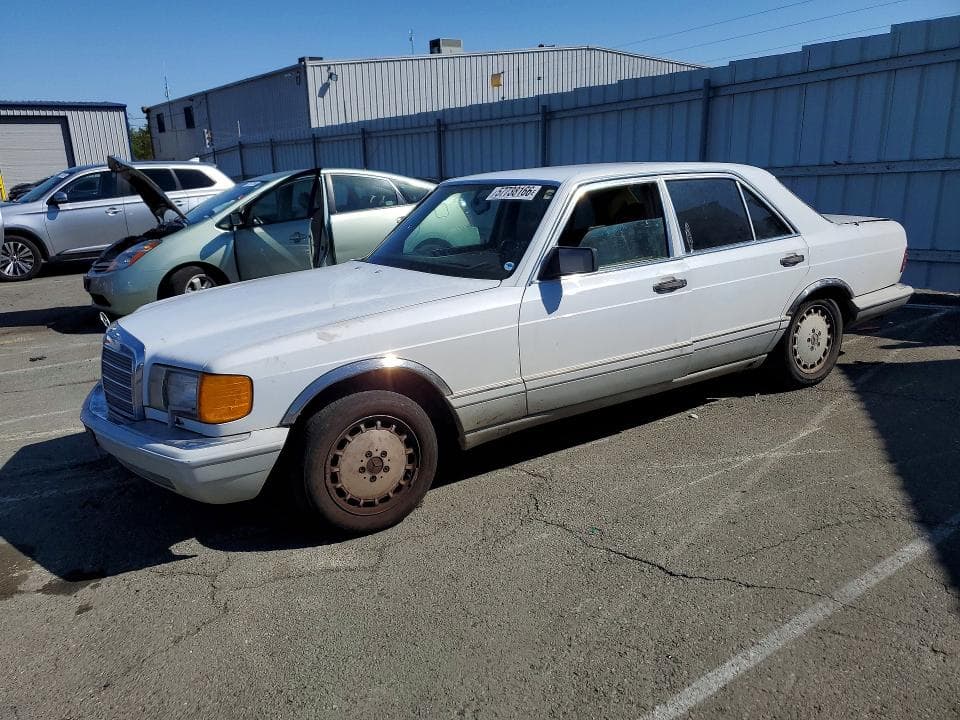 1989 Mercedes-Benz 300 SE