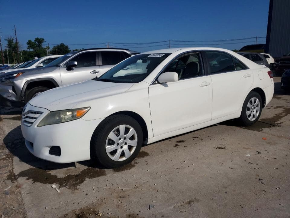 2010 Toyota Camry LE