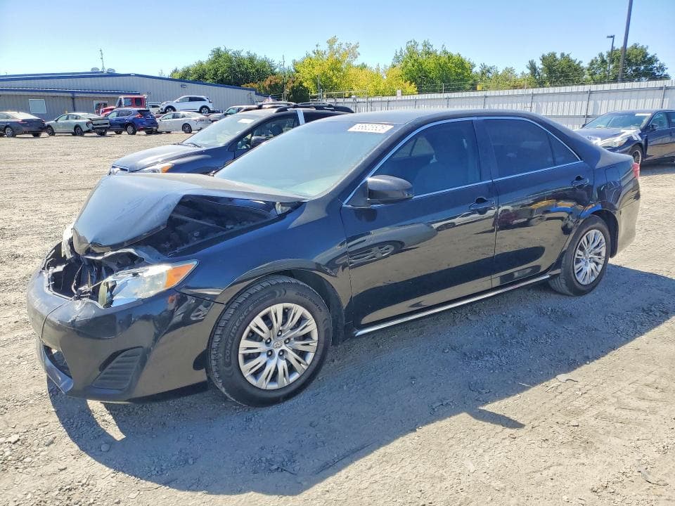 2013 Toyota Camry LE