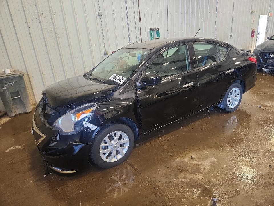 2018 Nissan Versa SV