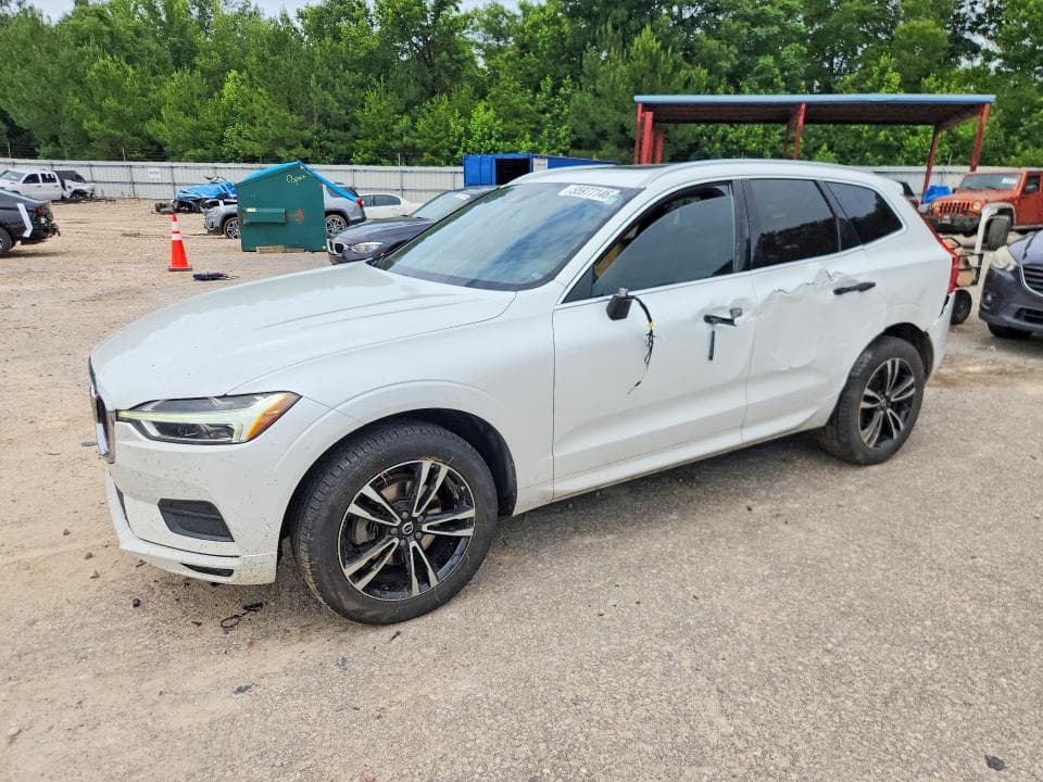 2020 Volvo XC60 T5 Momentum