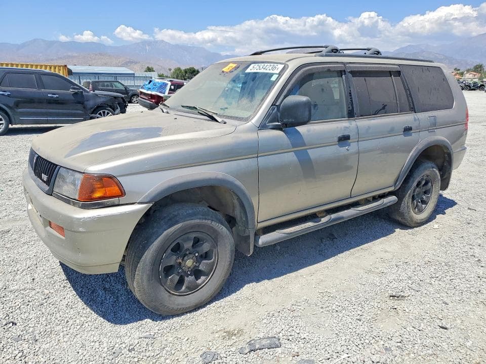 1999 Mitsubishi Montero Sport LS