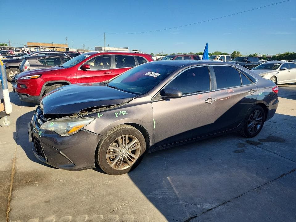 2017 Toyota Camry SE