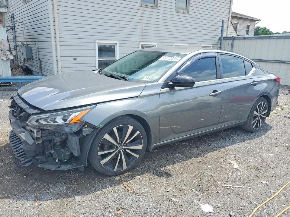 2019 Nissan Altima SR