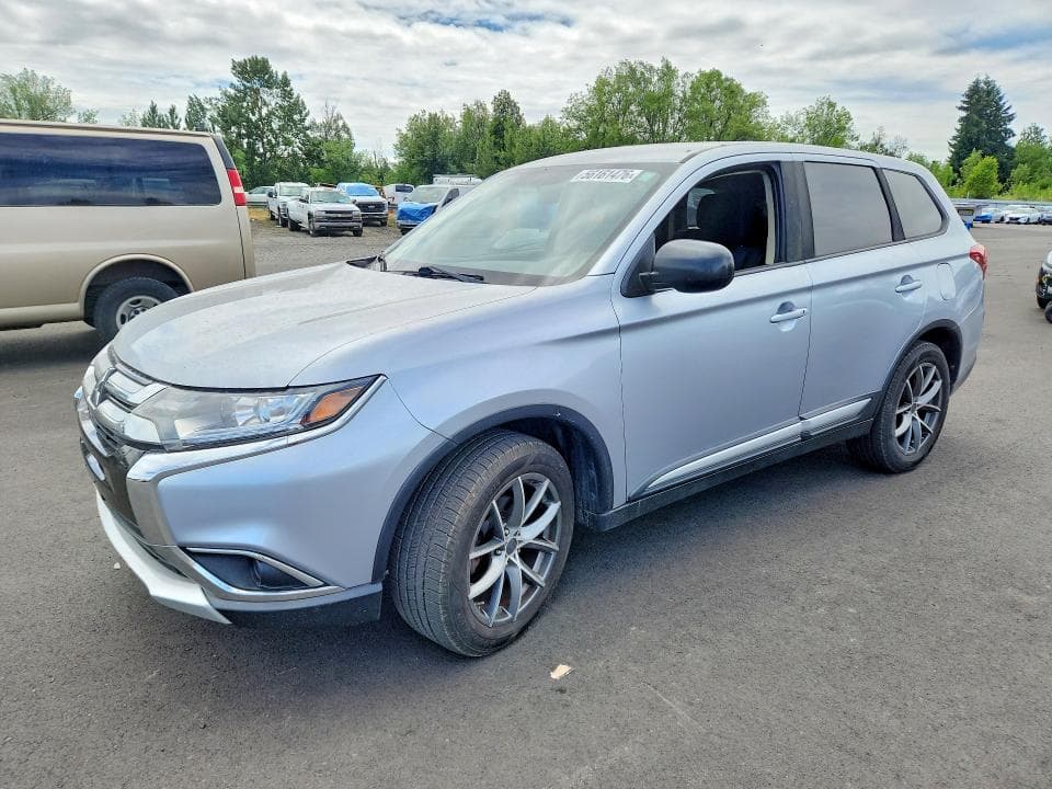 2016 Mitsubishi Outlander SE