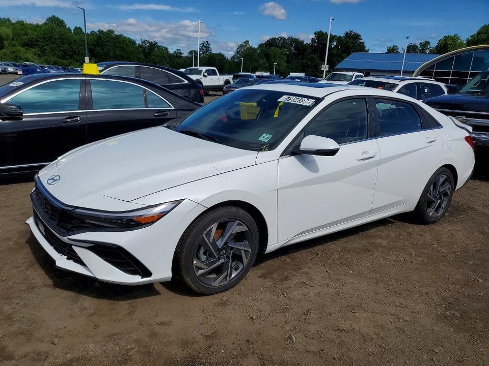 2025 Hyundai Elantra Limited
