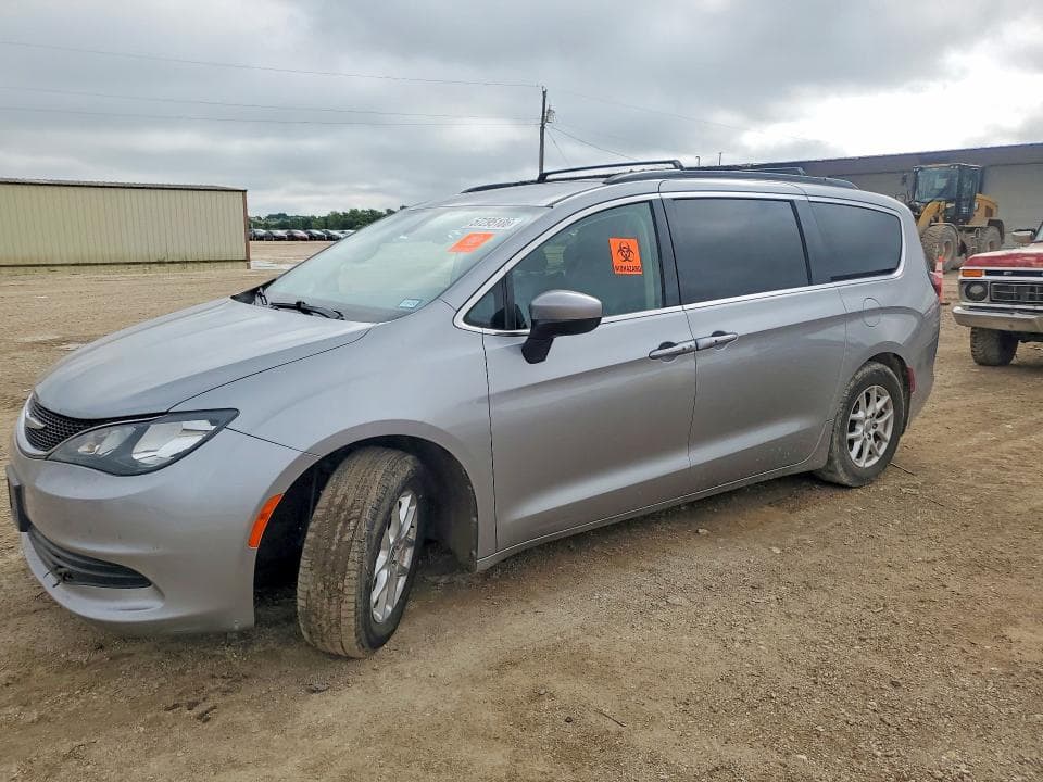 2020 Chrysler Voyager LXI