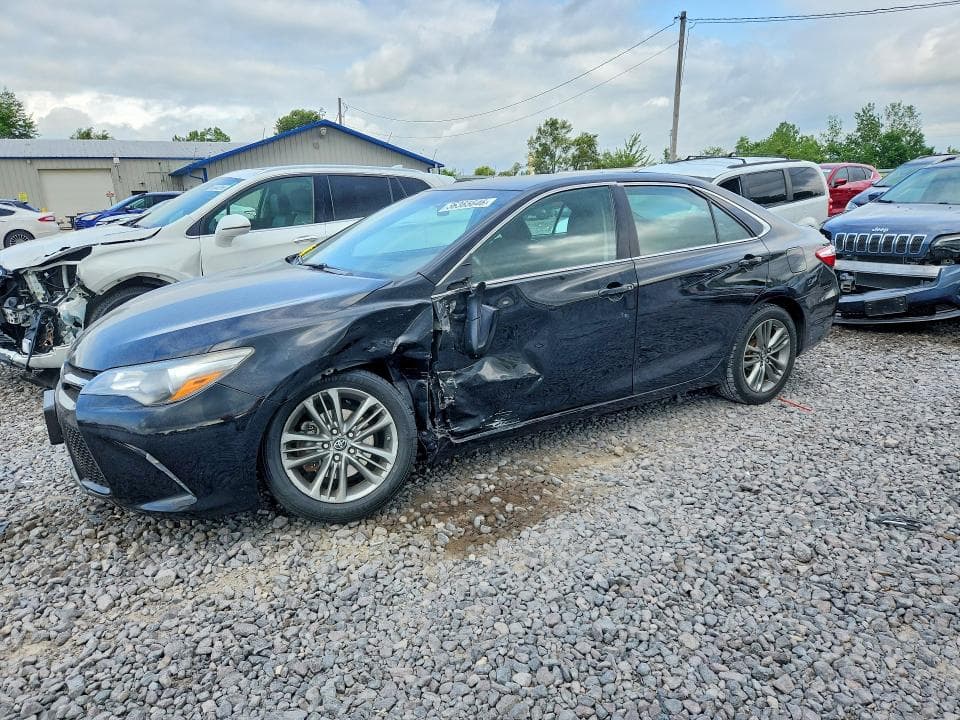 2017 Toyota Camry SE