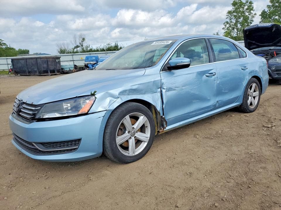 2013 Volkswagen Passat SE