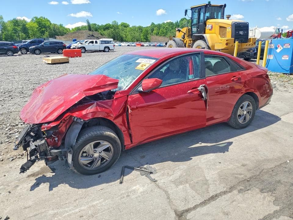 2024 Hyundai Elantra SE