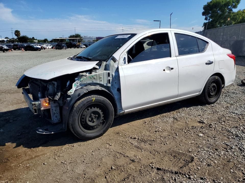 2016 Nissan Versa 1.6 S