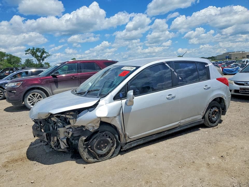 2009 Nissan Versa 1.8 S
