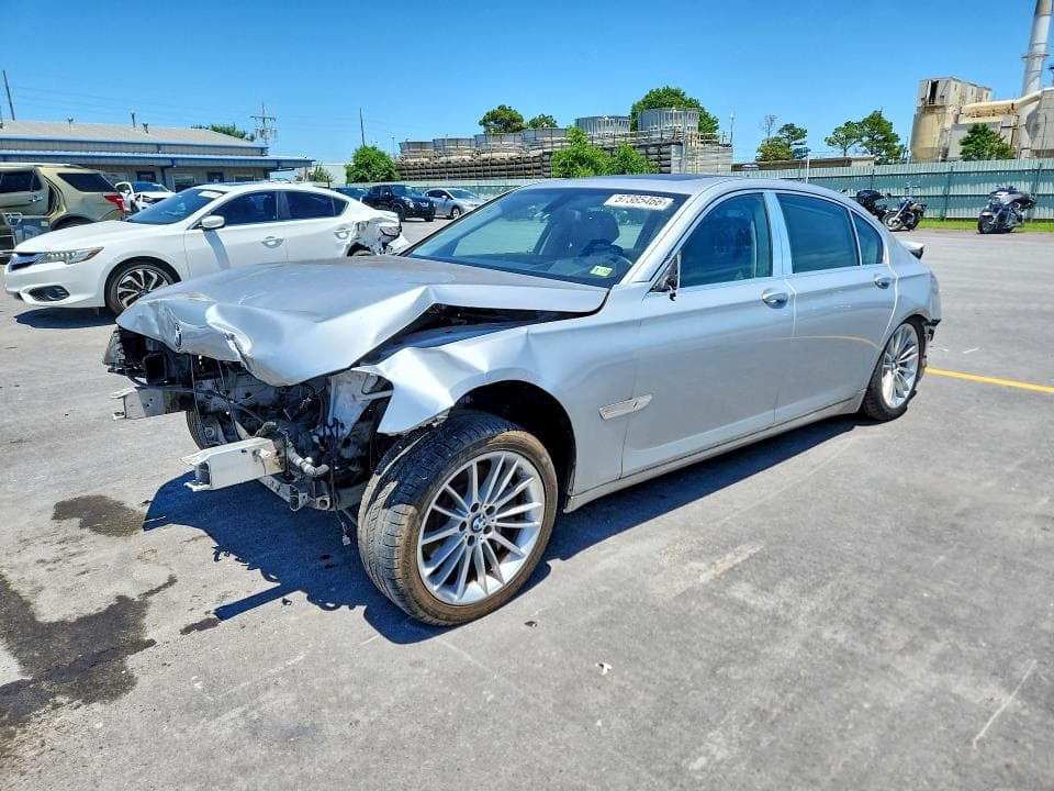 2013 BMW 750 LXI