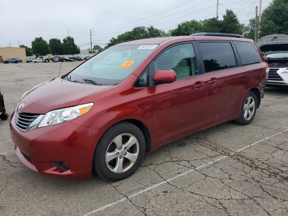 2011 Toyota Sienna LE