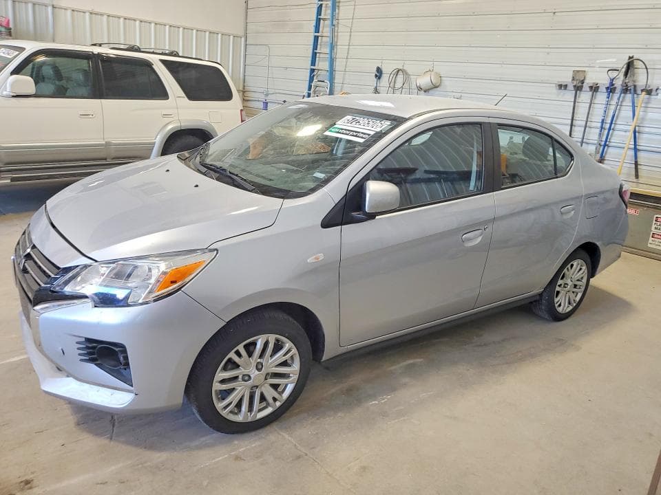 2024 Mitsubishi Mirage G4 LE