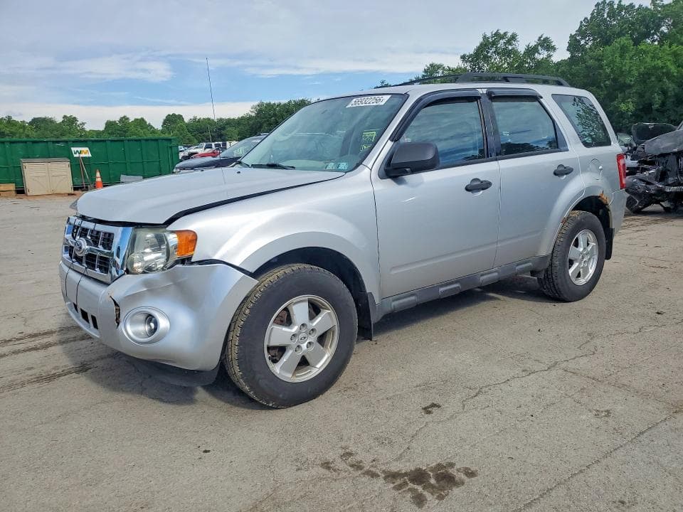 2010 Ford Escape XLS