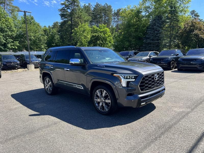 2023 Toyota Sequoia Capstone