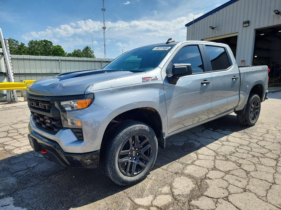2024 Chevrolet Silverado K1500 Trail Boss Custom