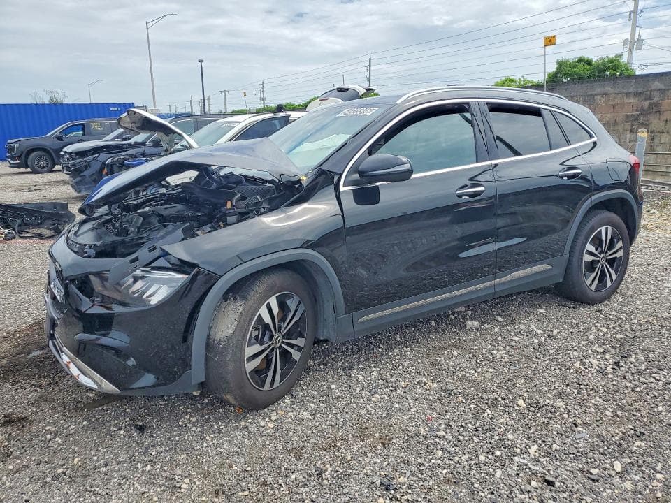 2025 Mercedes-Benz GLA 250