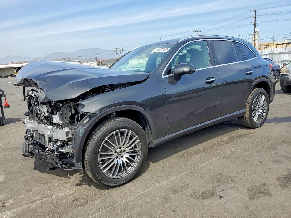 2026 Mercedes-Benz GLC 300
