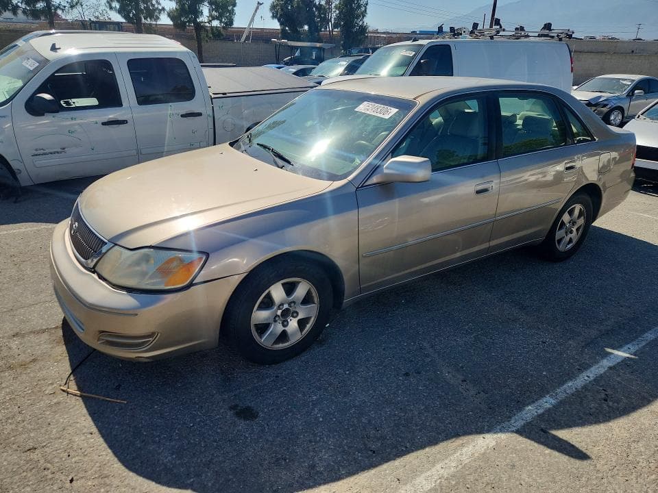 2000 Toyota Avalon XL