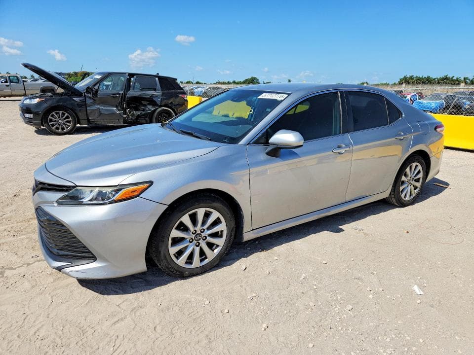 2019 Toyota Camry LE
