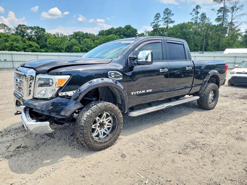 2017 Nissan Titan XD SL