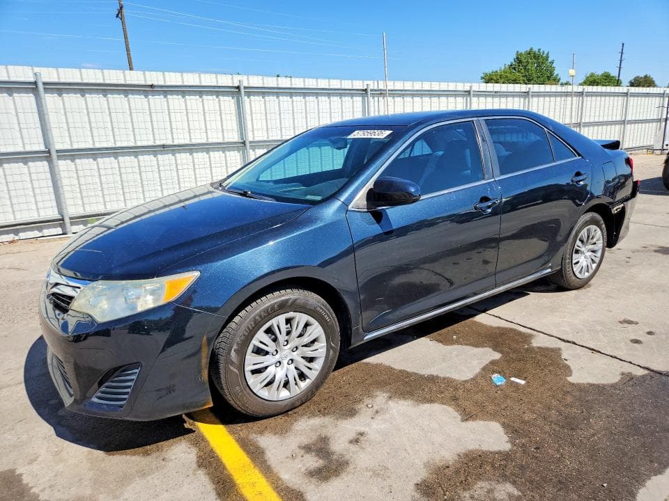 2014 Toyota Camry LE