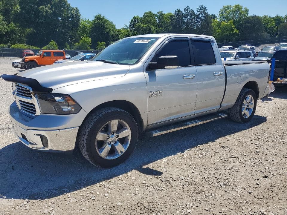 2016 RAM 1500 SLT