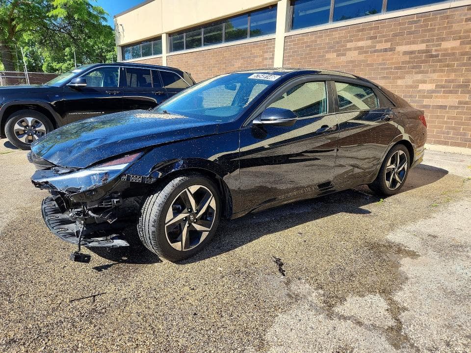 2022 Hyundai Elantra Limited