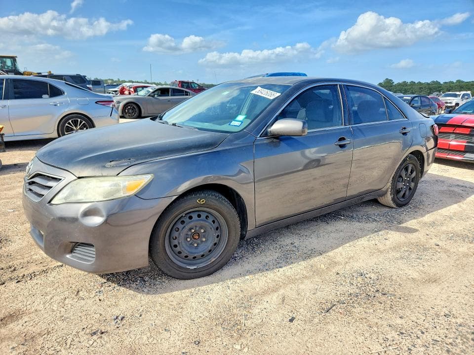 2010 Toyota Camry LE