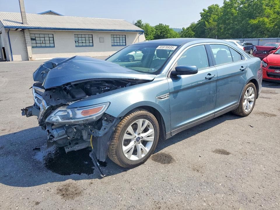 2010 Ford Taurus SEL