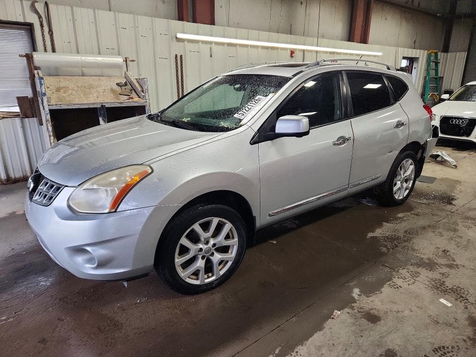 2013 Nissan Rogue S