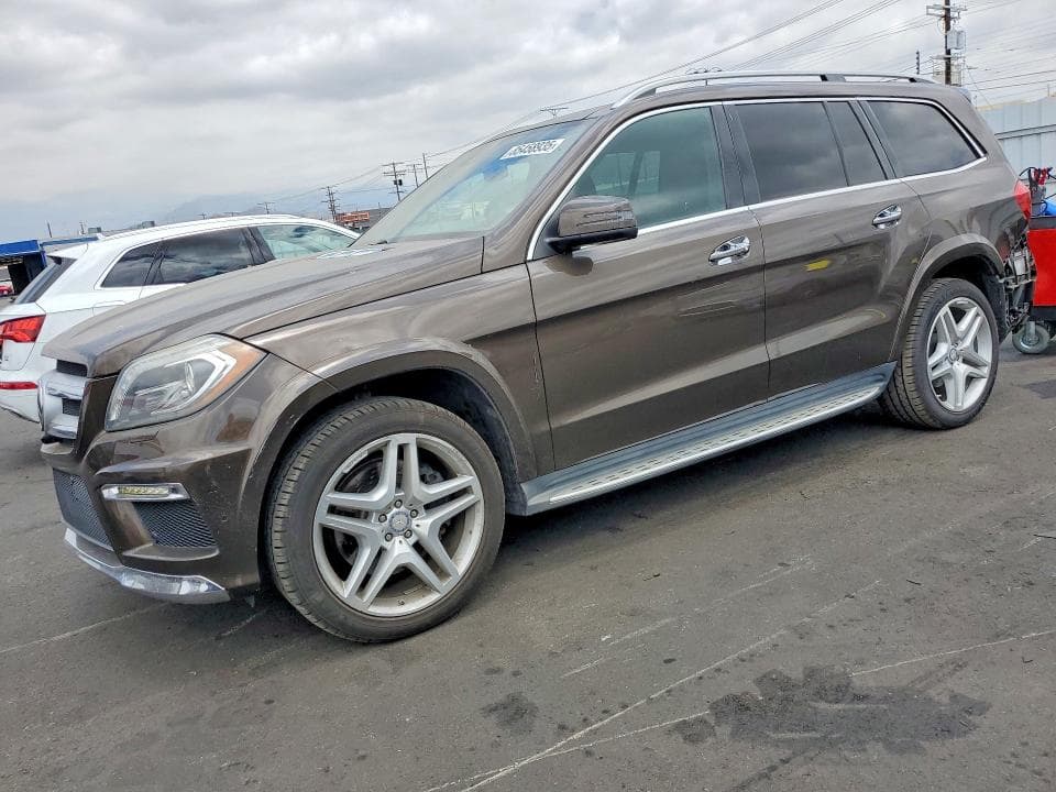 2016 Mercedes-Benz GL 550 4MATIC