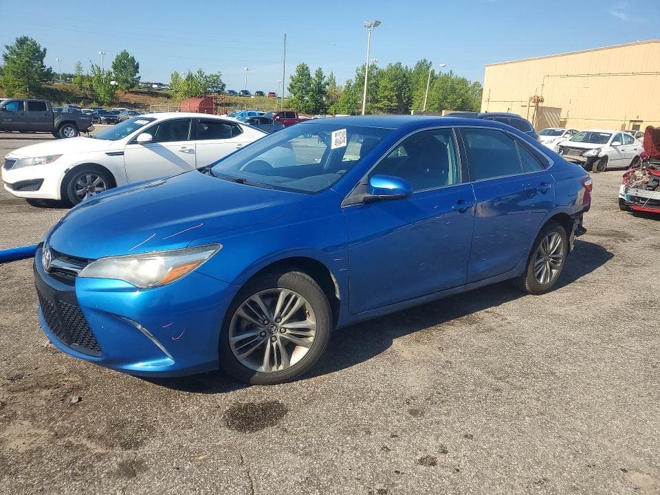 2017 Toyota Camry SE