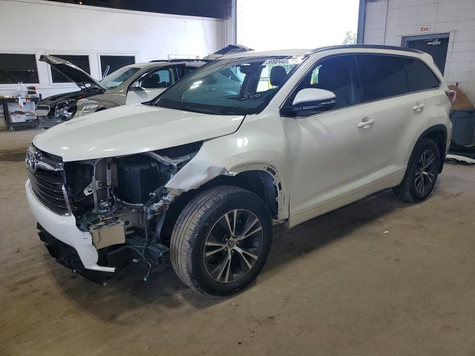 2016 Toyota Highlander XLE