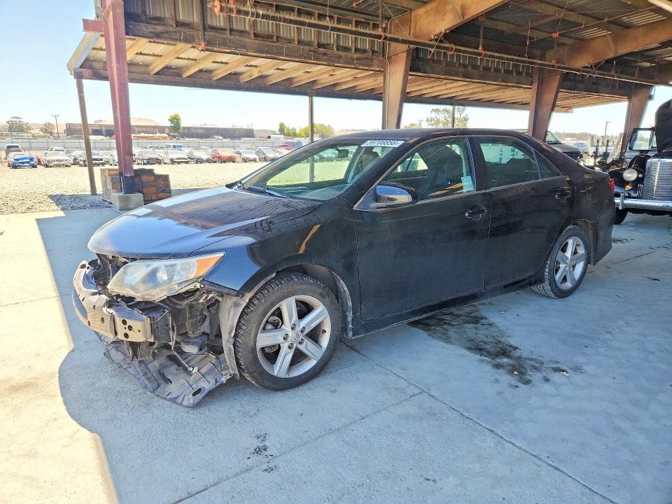 2014 Toyota Camry SE