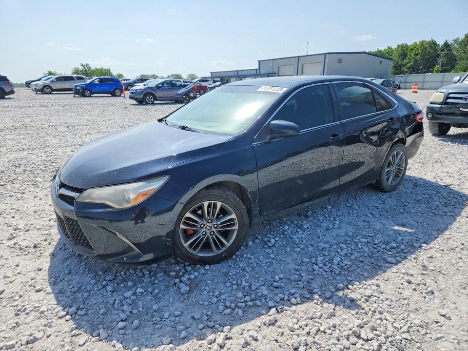 2015 Toyota Camry SE