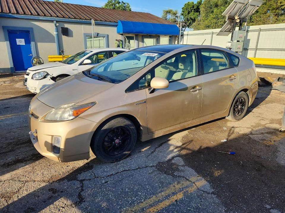 2010 Toyota Prius III