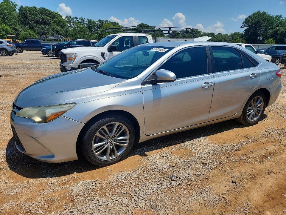 2016 Toyota Camry SE