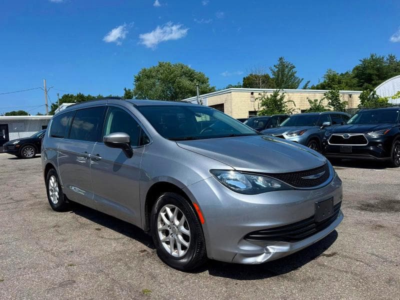 2020 Chrysler Voyager LXI