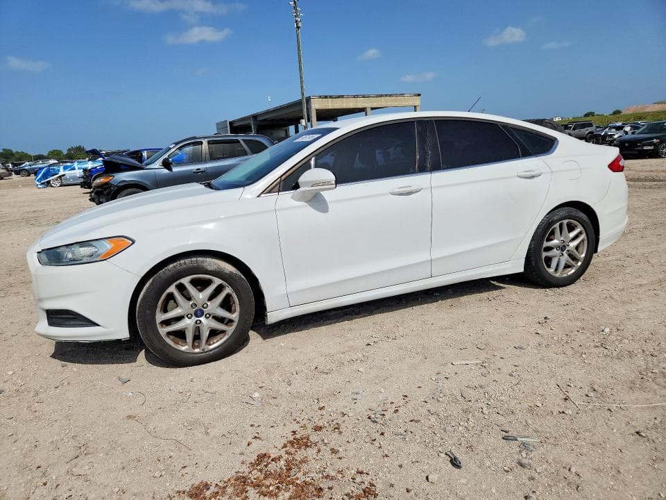 2014 Ford Fusion SE