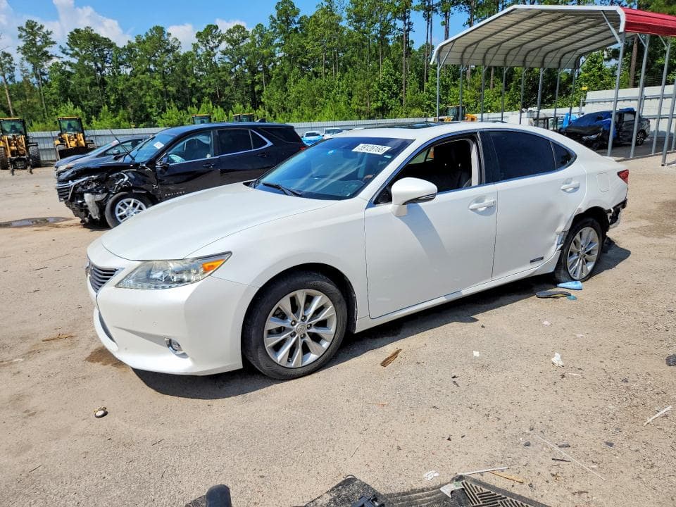2015 Lexus ES 300H