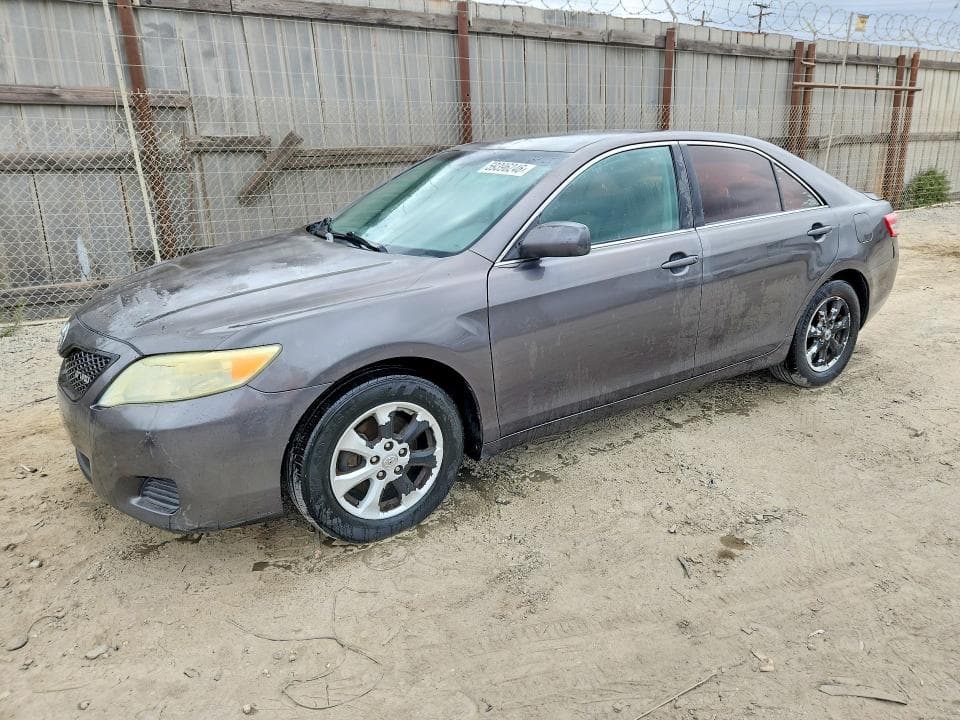 2010 Toyota Camry LE