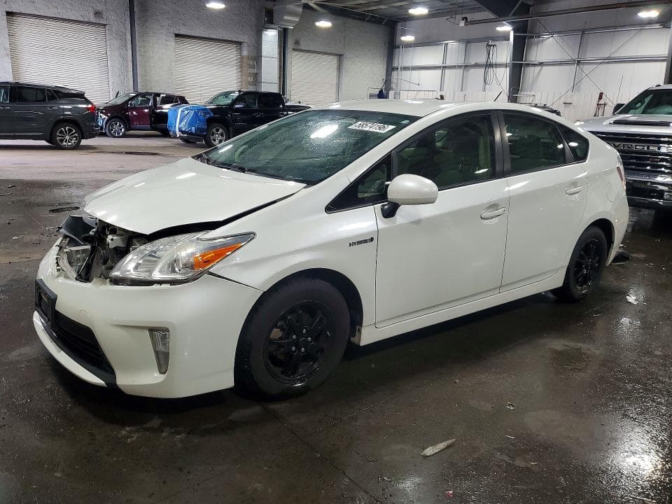 2014 Toyota Prius TWO