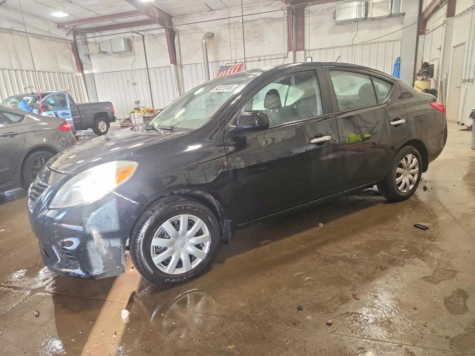 2012 Nissan Versa 1.6 S