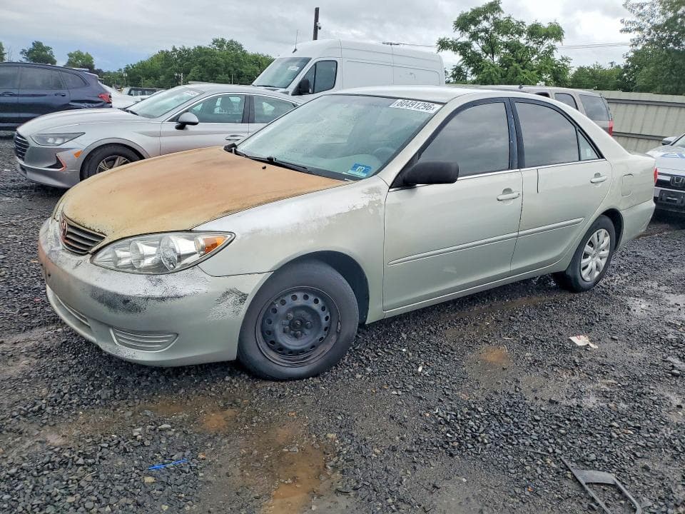 2006 Toyota Camry Standard
