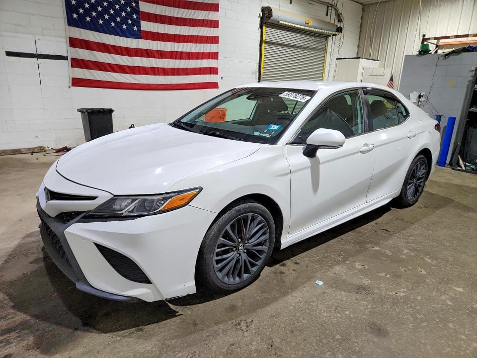 2019 Toyota Camry SE